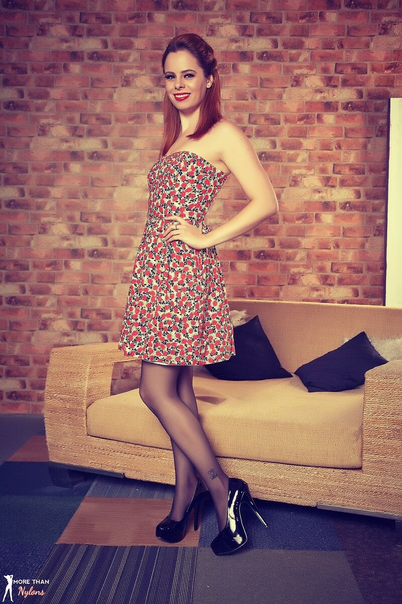 Аринка, 29 лет, 0 размер груди